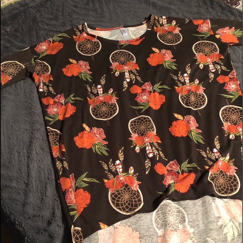 LuLaRoe Irma tunic